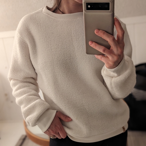Women's Sherpa Crewneck - Picture 2 of 3